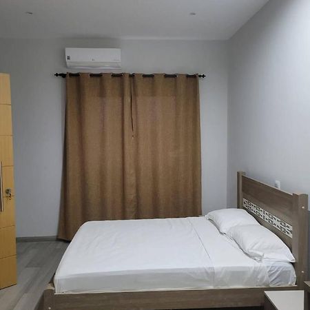 Enzo Apartamento T0 - Inforsal Espargos Buitenkant foto